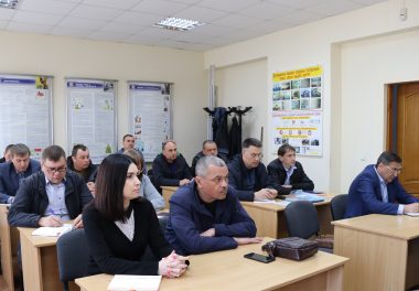 Працюємо, навчаємось, шліфуємо майстерність