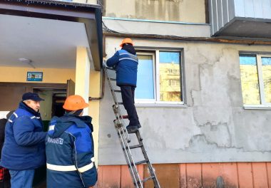АТ “Полтавагаз” відновлює розподіл газу до будинків, пошкоджених ракетним ударом